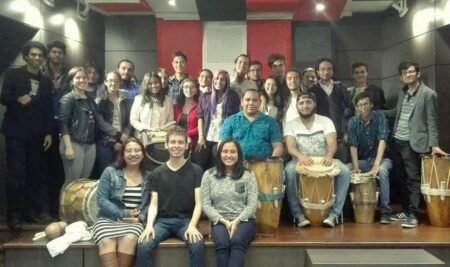 Taller de percusión tradicional colombiana